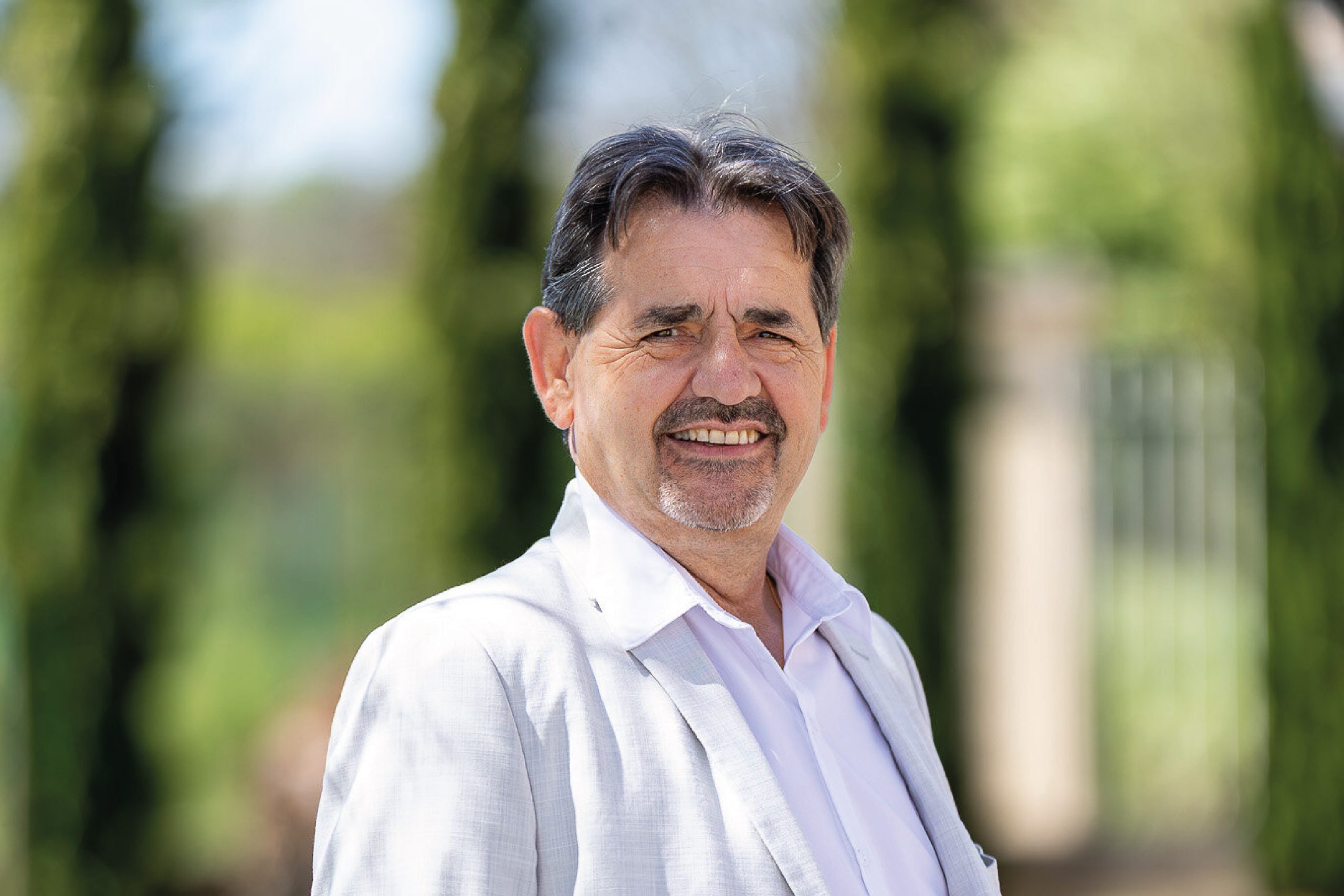 Pascal RAGOT - Vice-Président en charge du Schéma de cohérence territoriale (SCoT), du Schéma régional d’aménagement, de développement durable et d’égalité des territoires (SRADDET), du Programme local de l’habitat (PLH) et du Plan local d’urbanisme intercommunal (PLUi).&nbsp;
