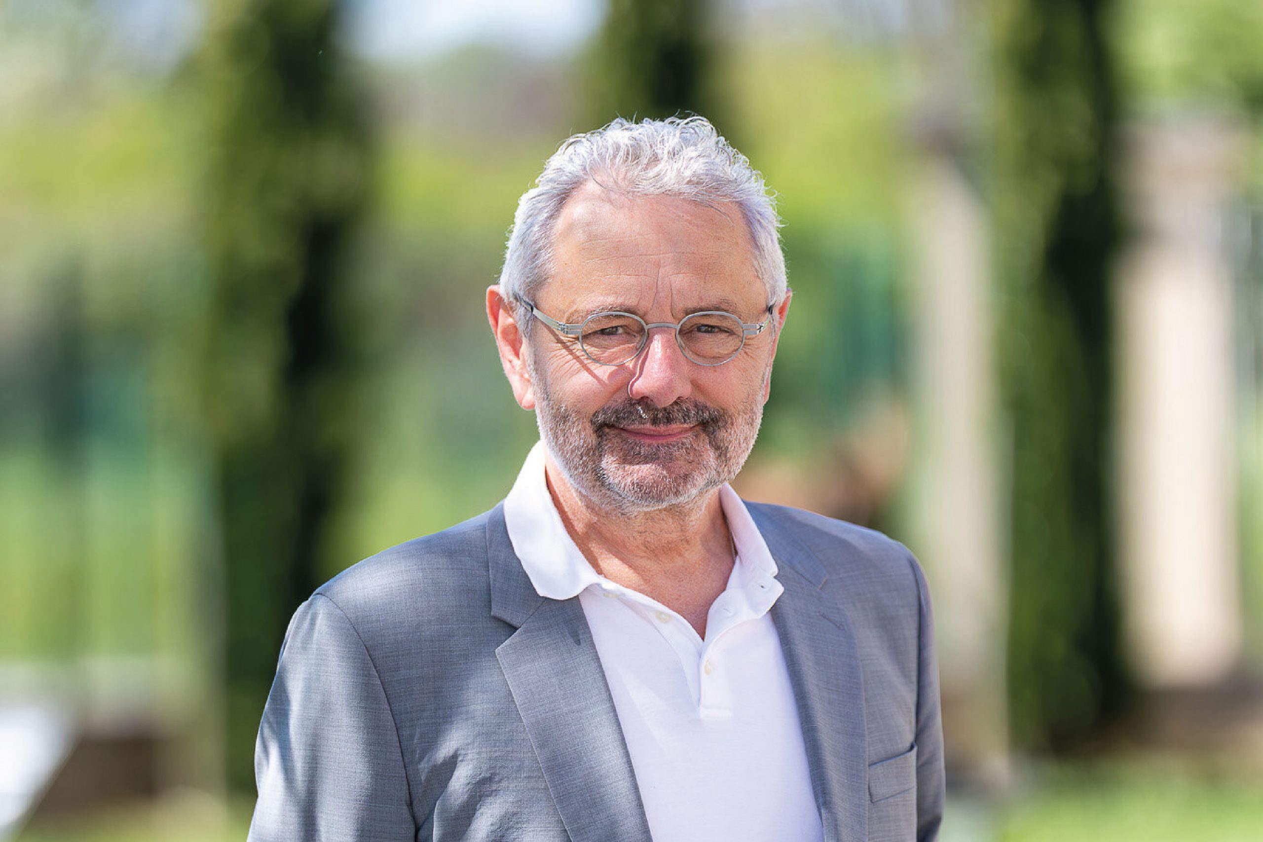 Patrick MERLE - Vice-Président délégué au développement économique, au pôle intercommunal de services aux entreprises - Cap Luberon, à l'expérimentation Territoire Zéro Chômeur de Longue Durée (TZCLD), au contrat de ville, au programme Petites villes de demain (PVD) et à l'animation du Parc de loisirs du Plan d’eau de la Riaille à Apt.